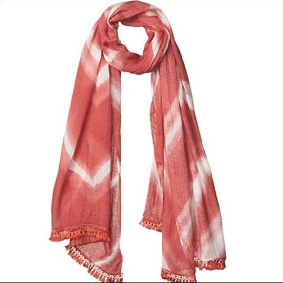 Vince Camuto Chevron Tie Dye Tassel Wrap - Picture 2 of 3